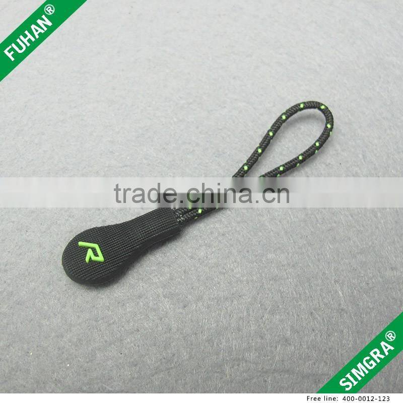 Wholesale Custom Design Decorative Personalized PVC Plastic Zipper Pull