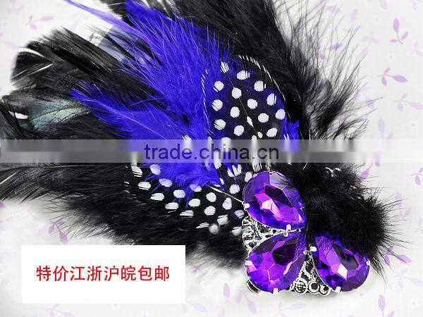 Trendy Bowknot Rhinestone Inlaid Brooches Feather Embellished Dual-use Hairpin Brooch for Costume Jewelry