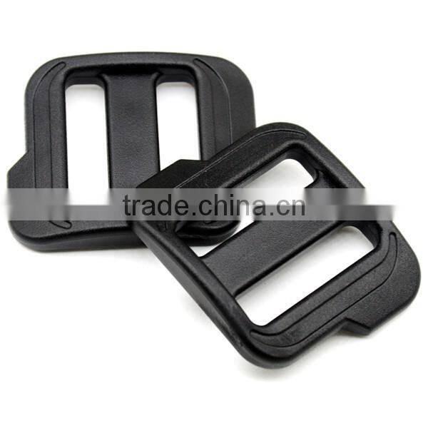 Plastic POM black Adjustable big Buckle Camping Carabiner Tri Glide slider buckles for backpack straps webbing