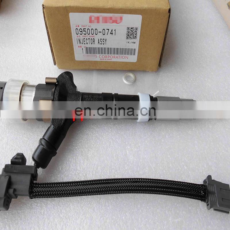 buy injector online,genuine and original diesel injector 095000-0741 ,0950000741 ,23670-30010