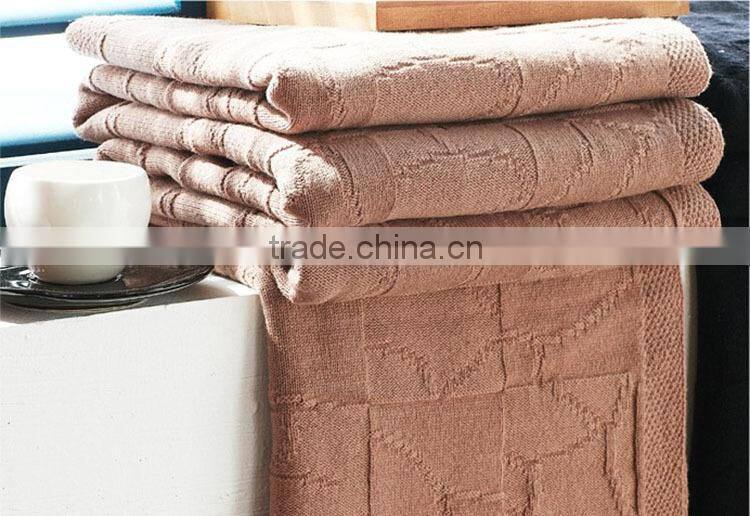 Fashionable new design zhejiang love cute woven colorful handmade wool blankets