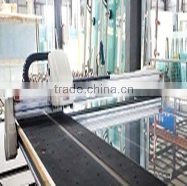 Low-Iron tempered hollow glass