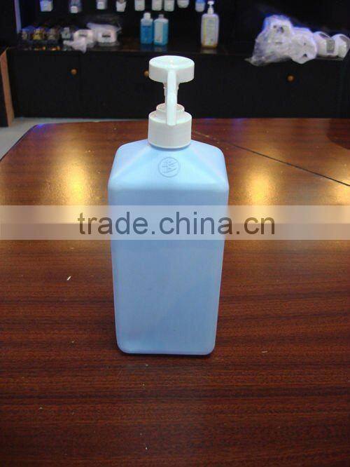 Hand disinfection dispenser