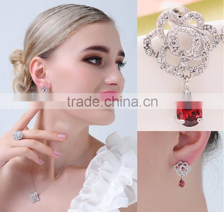 EZ-28 Crystal Micro Paving Brass Material Rhodium Plated Anti-allergy Crystal Earrings