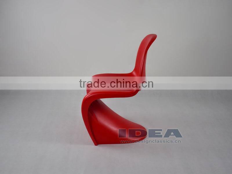 Replica Verner Chair - Red Color