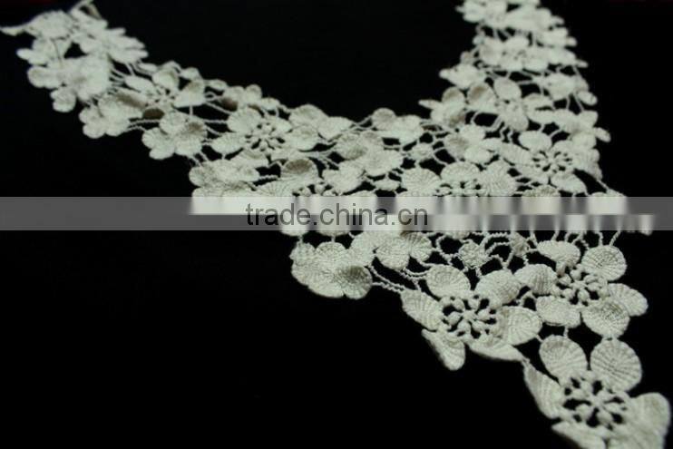 2014 New Design Cotton Water-soluable Lace Fabric Embroidery Guipure Flower Lace Collar