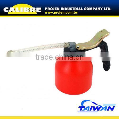 CALIBRE 350cc Plastic Oil Can With Flexible Spout