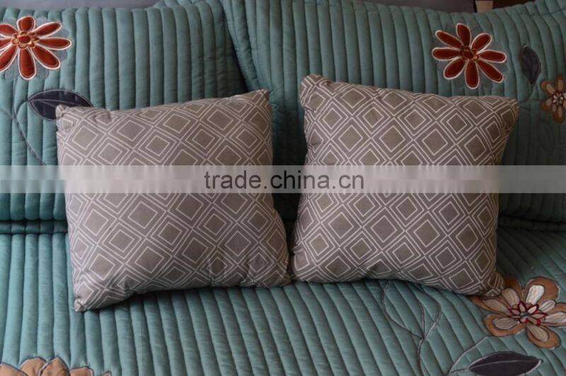 2015 Promotional outdoor nice print polyester seat chair cushion