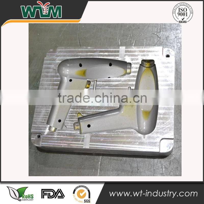 China Supplier Plastic Injection Mold For Laser Gun Cover &Rubber molding Factory