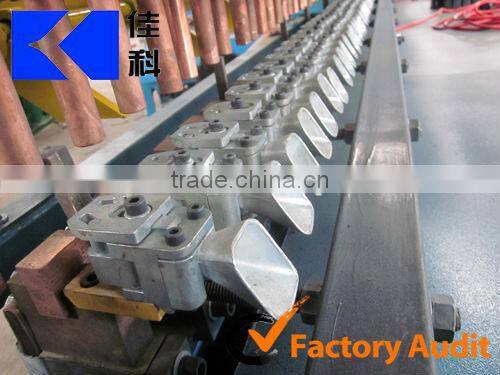 China Wire mesh fence welding equipment