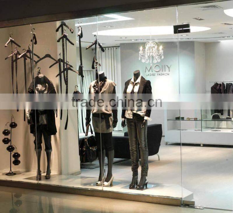 High quality fiberglass silver sports male mannequin for window display