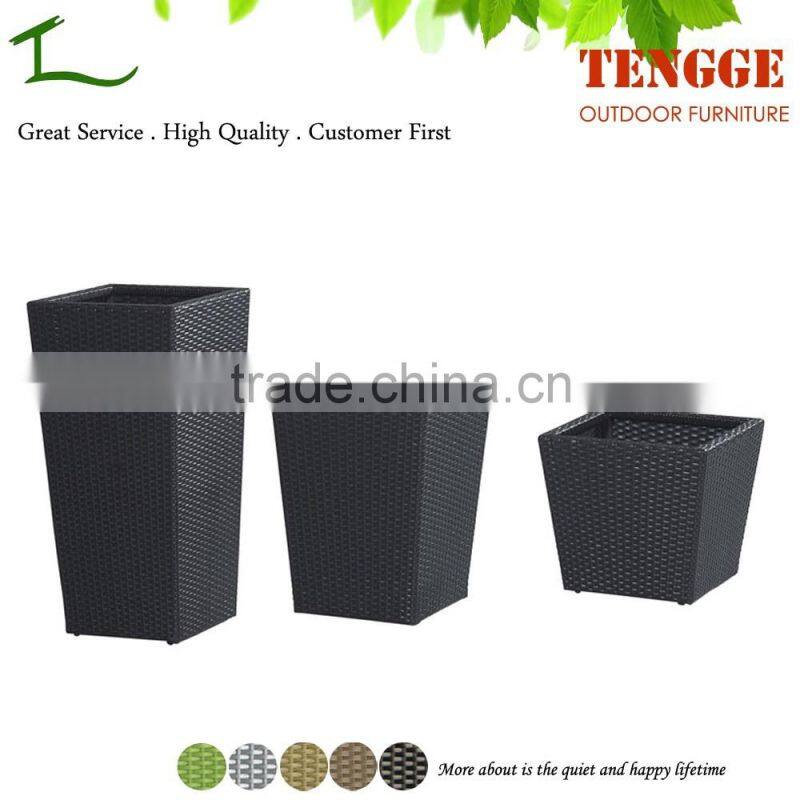 3-Piece Garden Furniture Flowerpot Resin Rattan Garden Planters