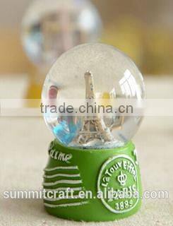 Shine color piece plastic snow globe paris french souvenir