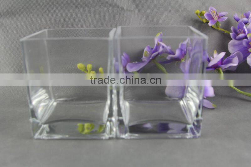 Beautiful clear glass vase with heart design