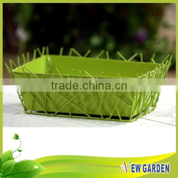 European Modern Rural Style Handmade Decorative Standing Metal Wire Vases