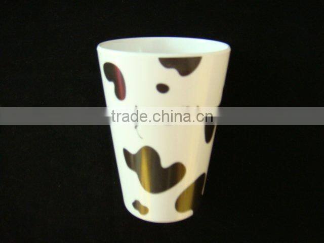 white melamine handle cup