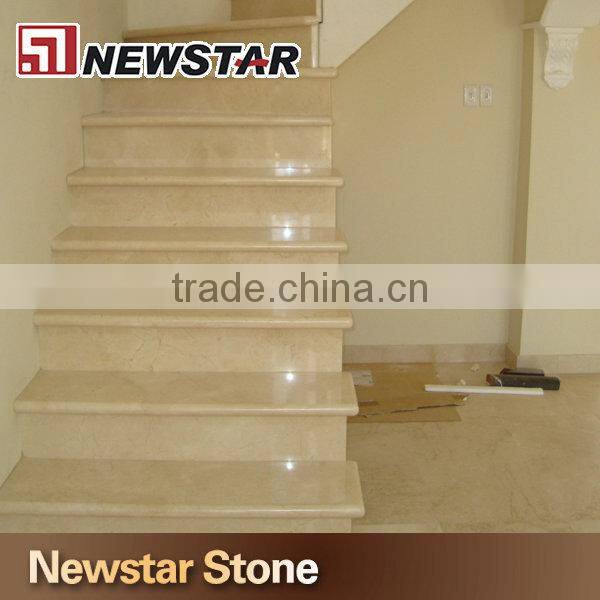 Polished indoor marche d'escalier en marbre