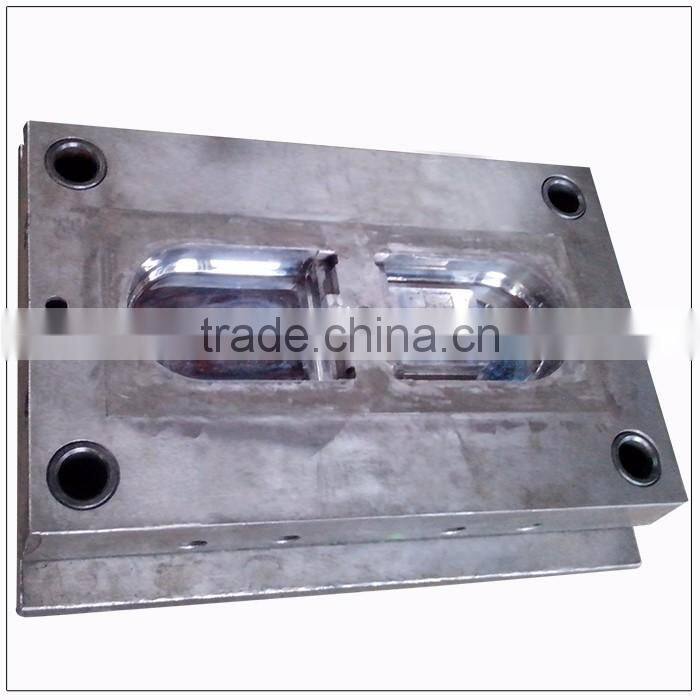 Custom plastic injection mold manufacturer for round cover