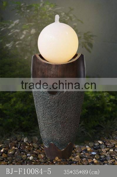Decorative resin outdoor water fountains and artificial waterfalls