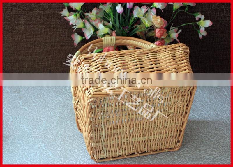 boat shaped willow basket wholesale