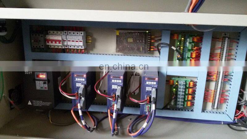 3 Axis CNC Aluminum window door lock holes making machine