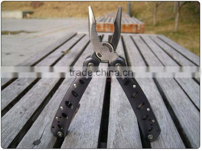 outdoor camping multi functional pliers tool