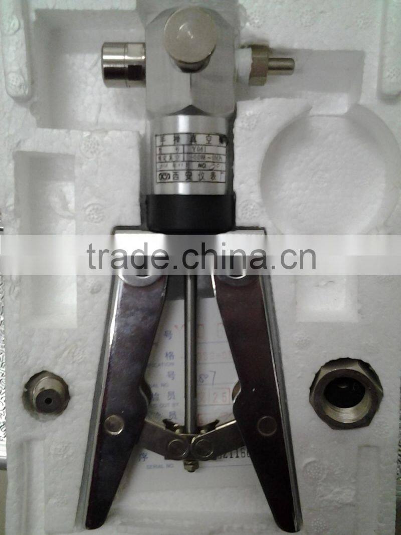 manual pressure test pump