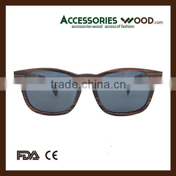 Hoting Selling Wooden Sunglasses with Wooden Layered Frame and Polarized Coating Lenses