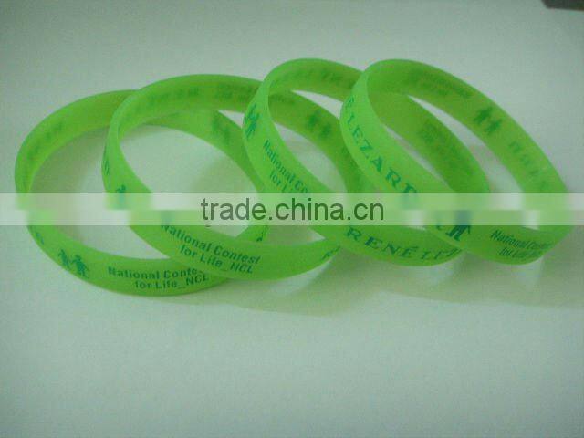 Personalized silicone bracelets , cheap rubber silicone wrist bands , screen printing silicone rubber band