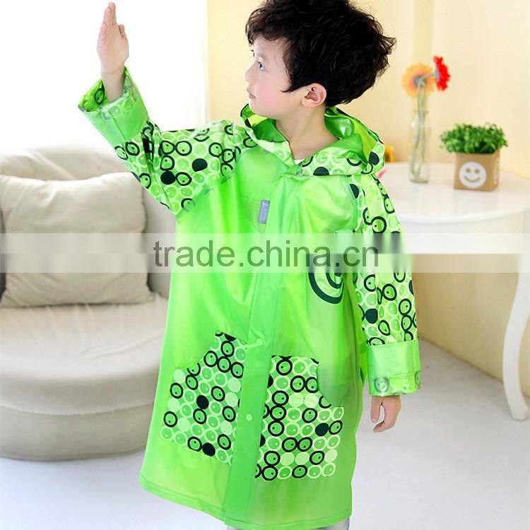 2016 new design best selling kids wear green Background disposable rain poncho with Poka Dot