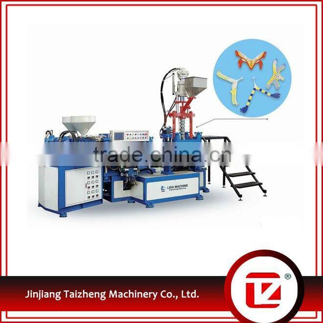 Three colors TPR injection machine