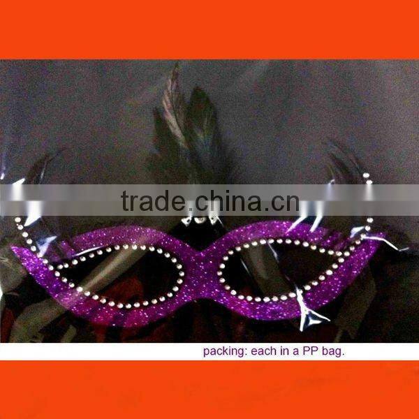 PURPLE GLITTER AND FEATHER WITH SKULL MASQUERADE PARTY MASK