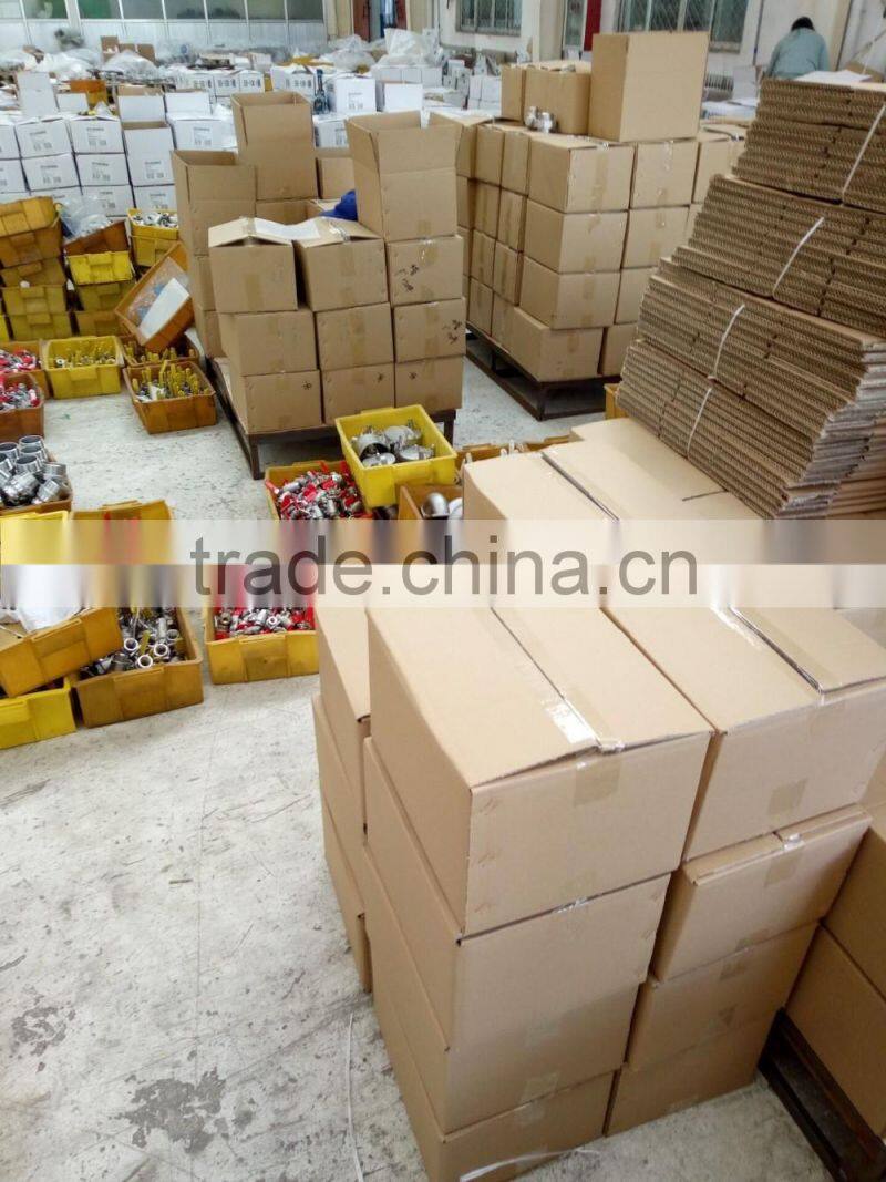 China Manufacture stainless steel threaded ends ball valve casting,quick release ball valve