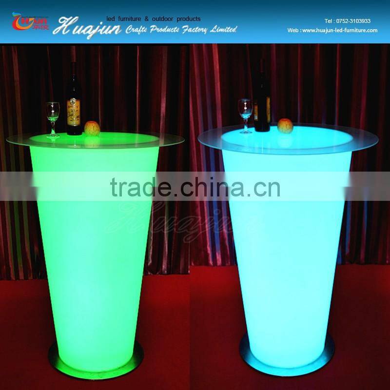 plastic dining room table