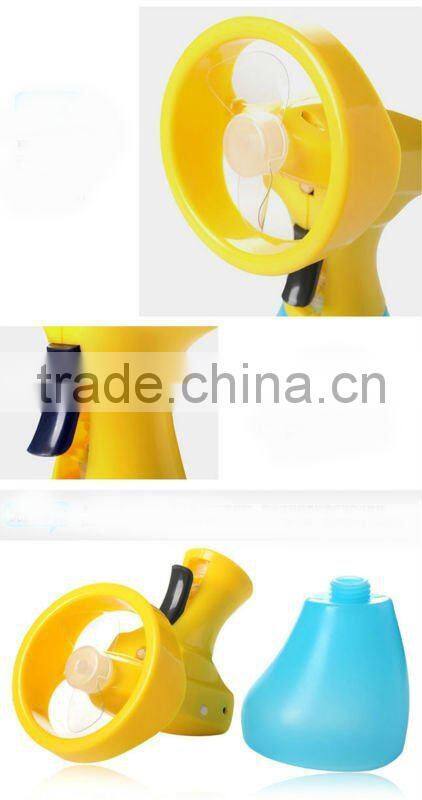Supply fashion cute USB water spray fan mini handheld fan stock small order