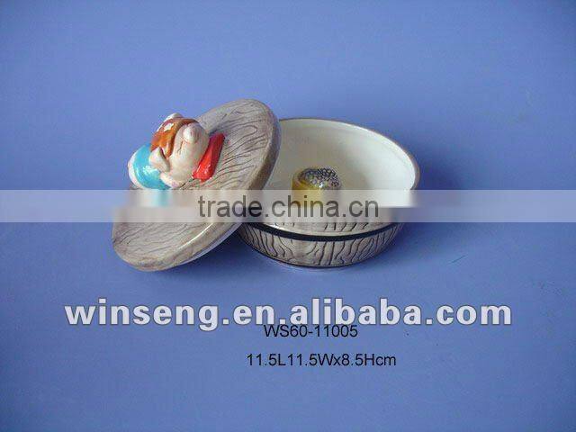 Cheap Dolomite Cake Holder for Kids