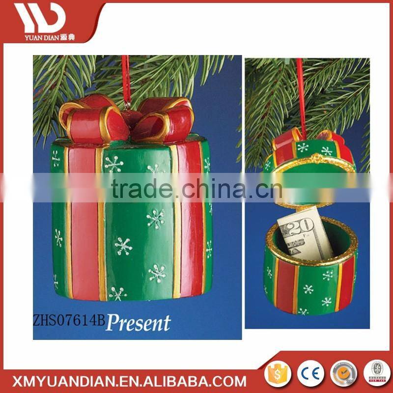 Wholesale Jewelry Box Polyresin Craft Present Hanging Names Resin Christmas Ornaments Wholesale