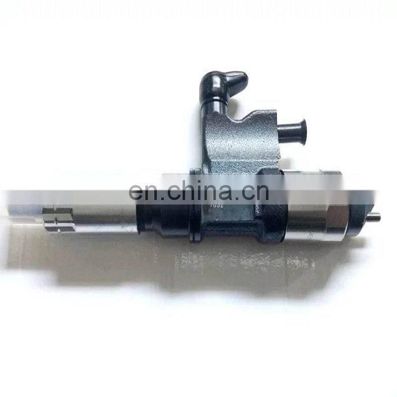 Auto diesel engine common rail injector 09500-5471 injector nozzle DLLA158P854