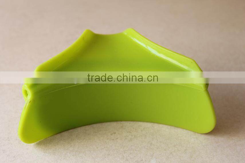 Silicone Slip-On Pour Spout, Plastic Pour Spout