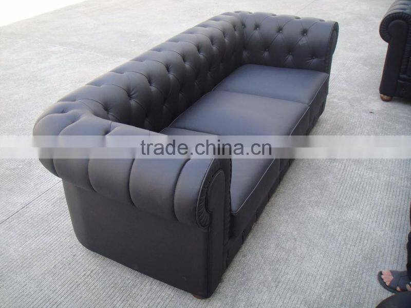 classic leather mid century Chesterfield sofa