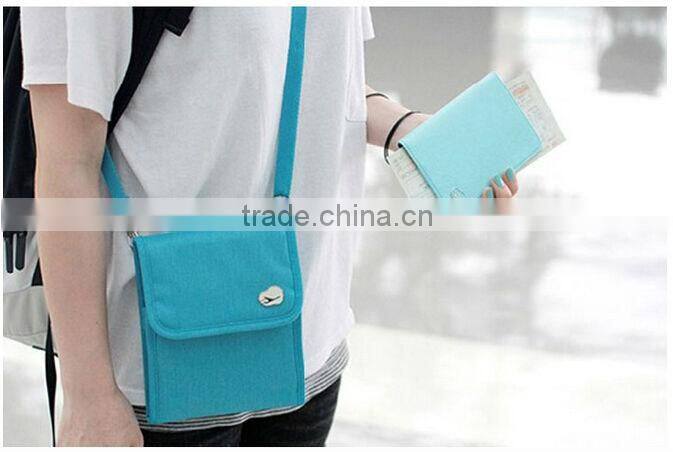 Wholesale short business model bifold travelus passport cover Prevent demagnetization with card holder