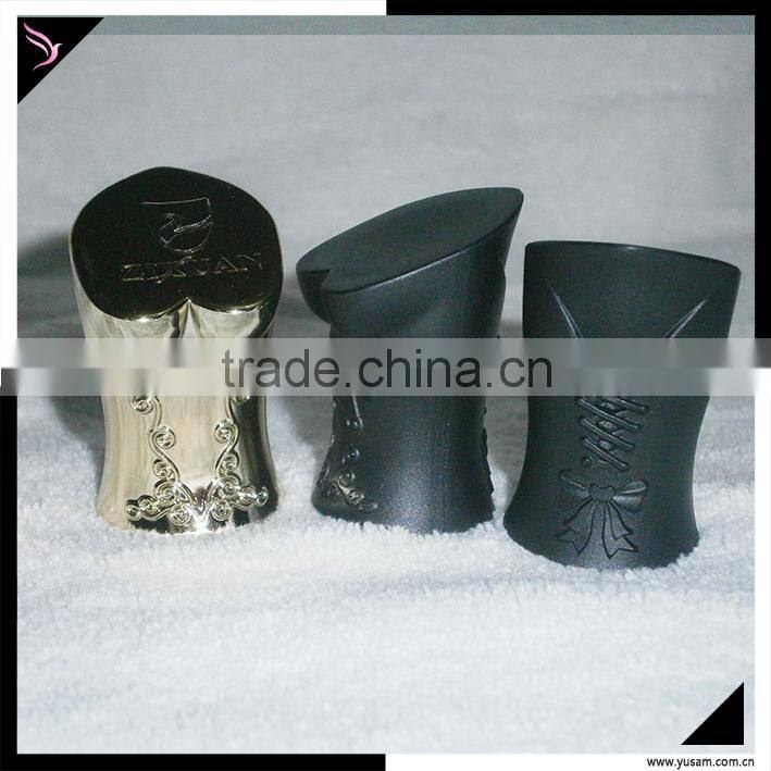 Classy colorful Plastic nail polish bottle screw caps with Color coating