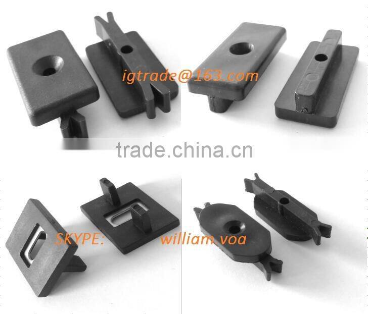 Hidden decking fastener, decking fastener
