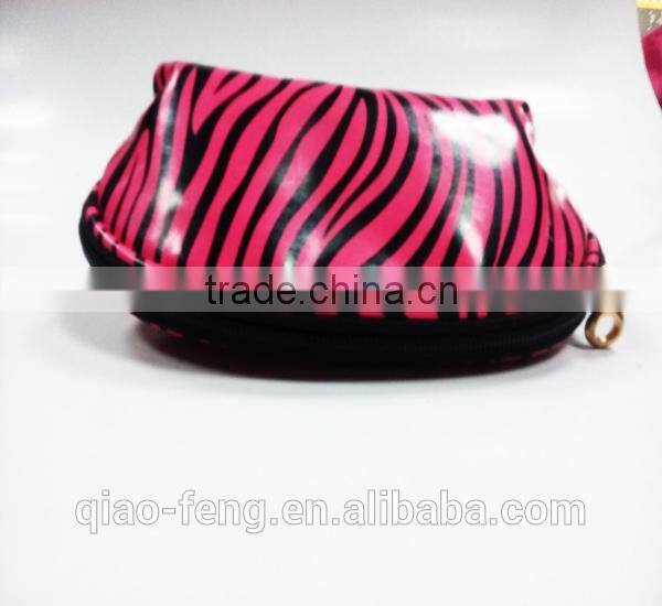 empty makeup case/miss rose makeup