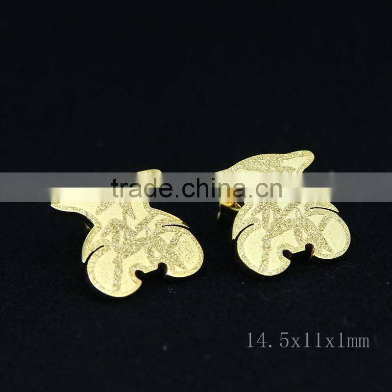 bear stud earrings customized on sale