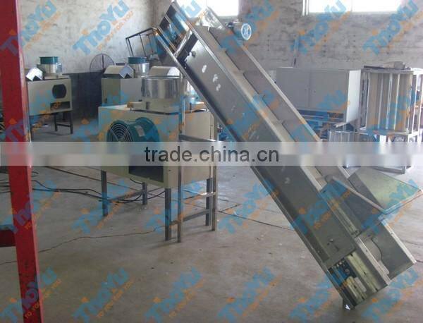 High efficient 1000kg/h garlic separating machine/garlic cloves separator(SMS:0086-15837162163)