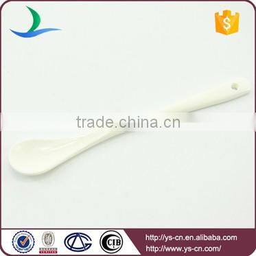 Eco-friendly wholesale white ceramic spoons