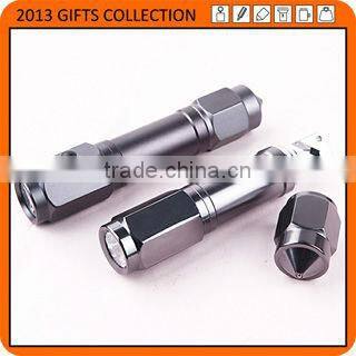 Multifunction police flashlight