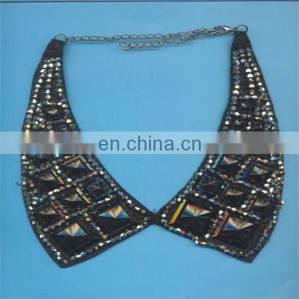 black pyramid gems beaded neck collar with metal chain and clasp