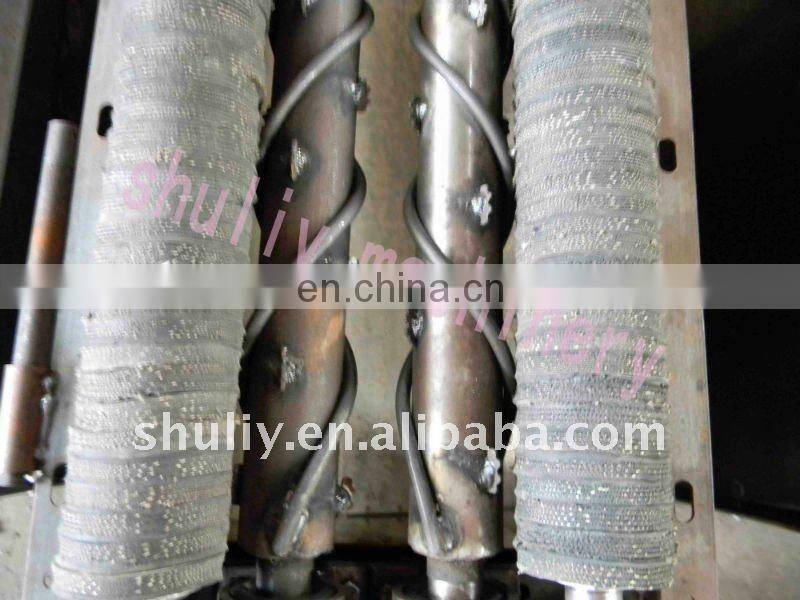 Corn kernel and shell separator/corn seeds threshing machine